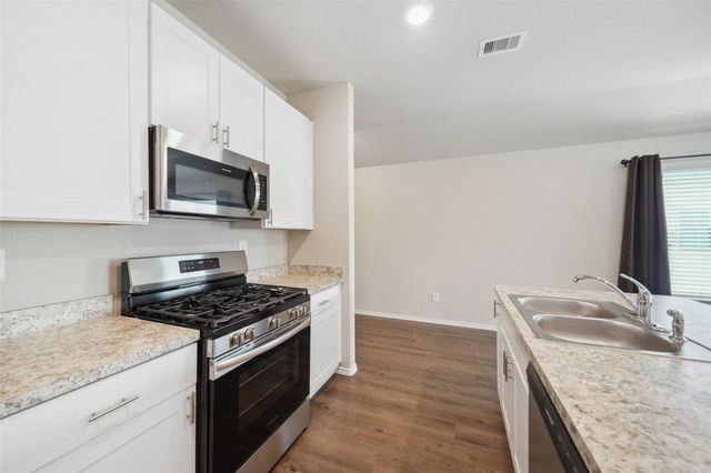 21823 Willow River Canyon Road, Waller, TX 77484
