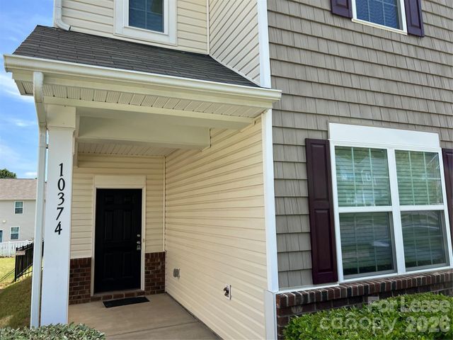 10374 Rutledge Ridge Drive, Huntersville, NC 28078