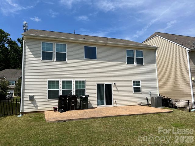 10374 Rutledge Ridge Drive, Huntersville, NC 28078