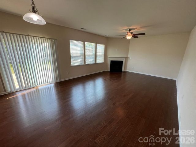 10374 Rutledge Ridge Drive, Huntersville, NC 28078