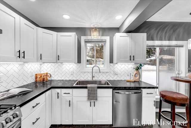 1408 Mark Street, Grand Rapids, MI 49525