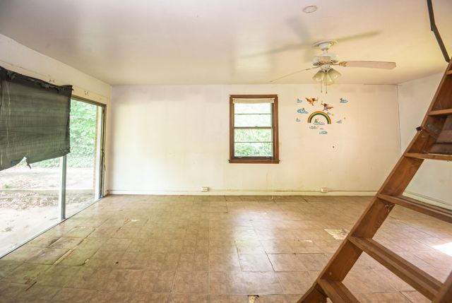 141 Hillcrest Dr, Madison, TN 37115