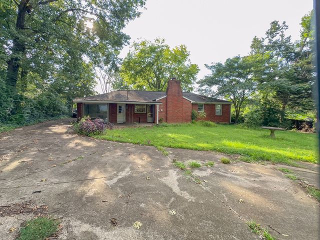 141 Hillcrest Dr, Madison, TN 37115