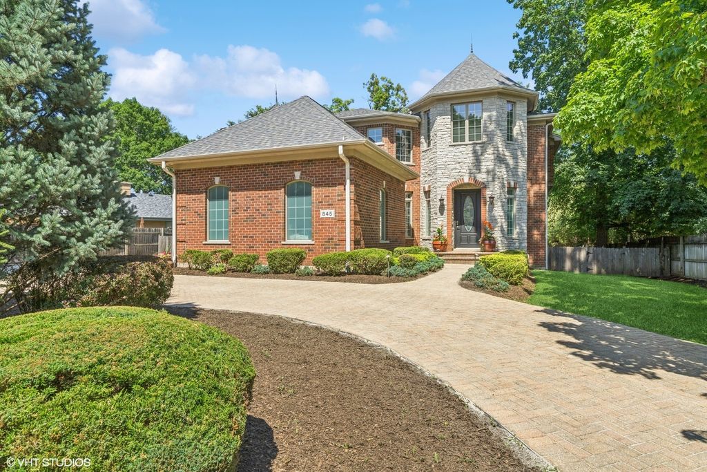 845 Green Bay Road, Highland Park, IL 60035
