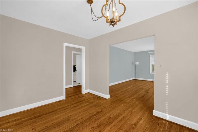 1810 Independence Road, Greensboro, NC 27408