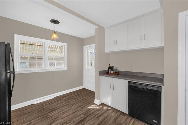 1810 Independence Road, Greensboro, NC 27408