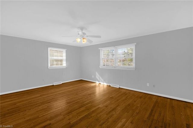 1810 Independence Road, Greensboro, NC 27408