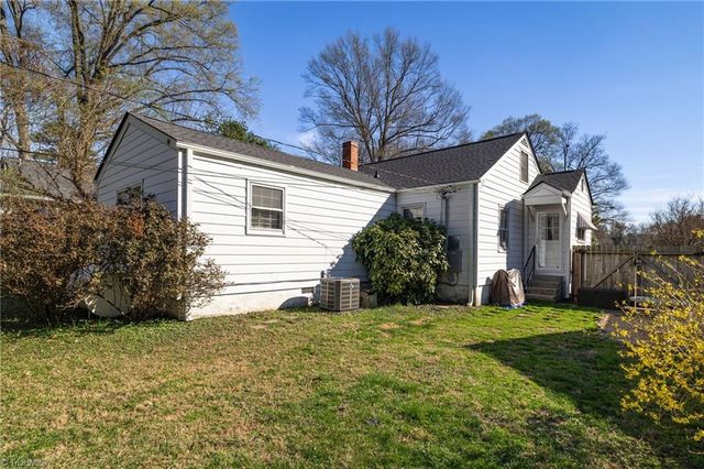 1810 Independence Road, Greensboro, NC 27408