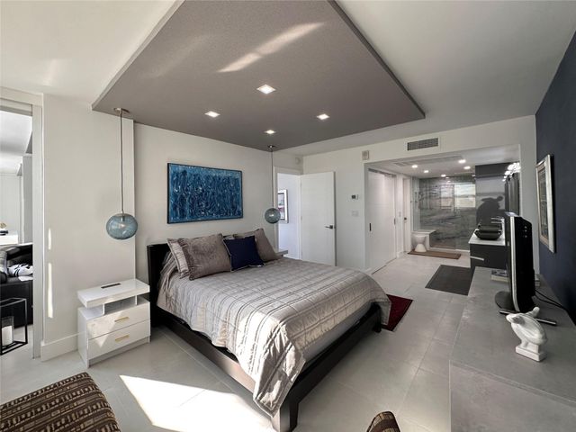 209 N Fort Lauderdale Beach Boulevard 11C, Fort Lauderdale, FL 33304