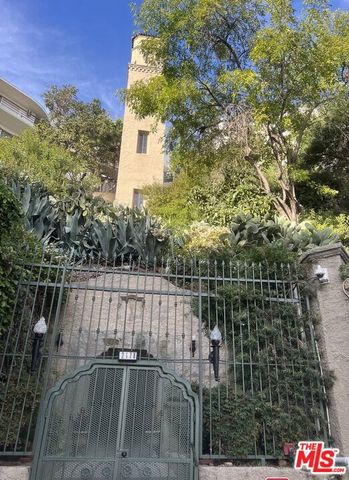 2185 BROADVIEW Terrace Lower, Los Angeles, CA 90068