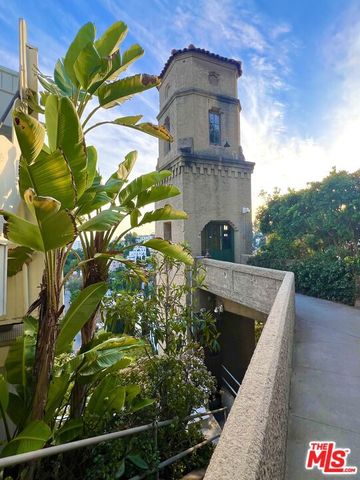 2185 BROADVIEW Terrace Lower, Los Angeles, CA 90068