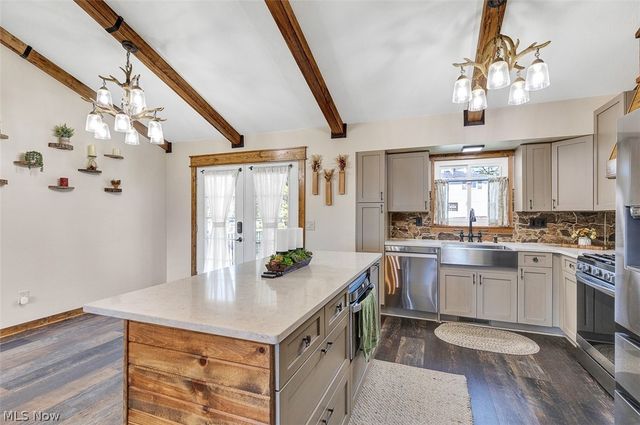 4619 Center Road, Brunswick, OH 44212