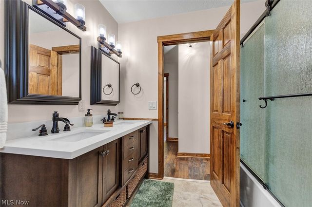 4619 Center Road, Brunswick, OH 44212