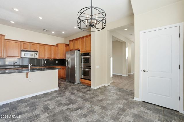 8356 W DESERT SPOON Drive, Peoria, AZ 85383