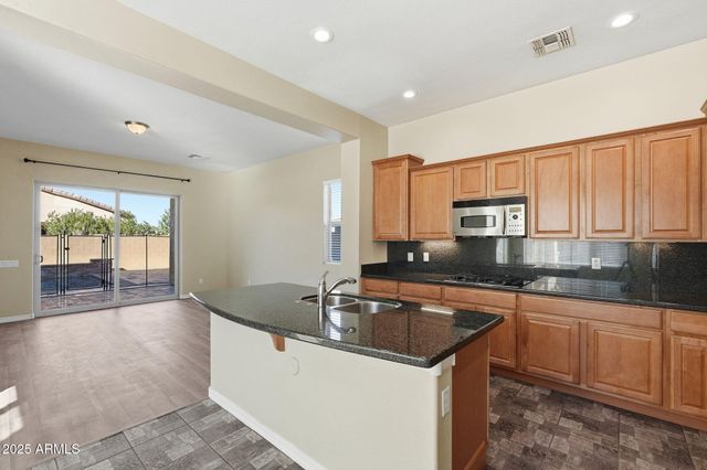 8356 W DESERT SPOON Drive, Peoria, AZ 85383