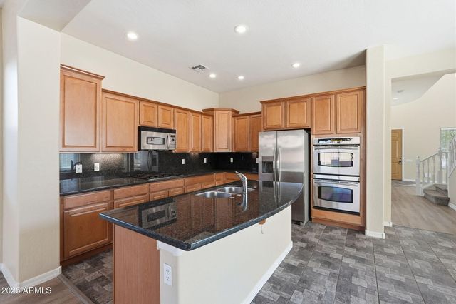 8356 W DESERT SPOON Drive, Peoria, AZ 85383