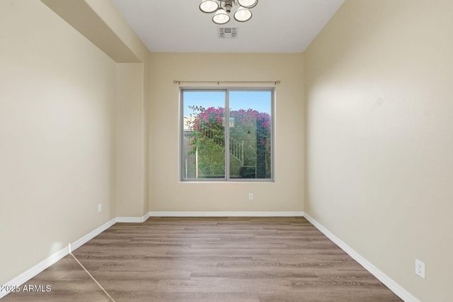 8356 W DESERT SPOON Drive, Peoria, AZ 85383