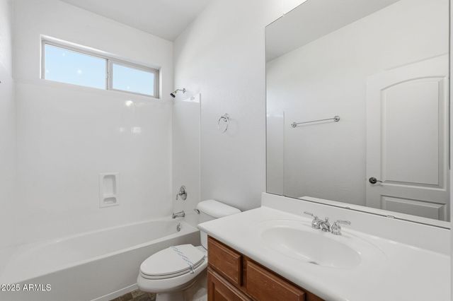 8356 W DESERT SPOON Drive, Peoria, AZ 85383