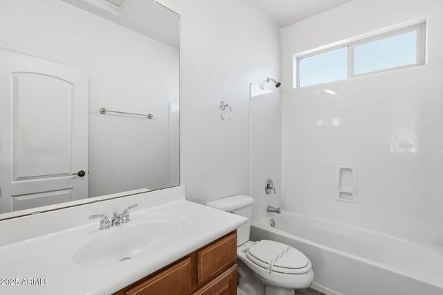 8356 W DESERT SPOON Drive, Peoria, AZ 85383