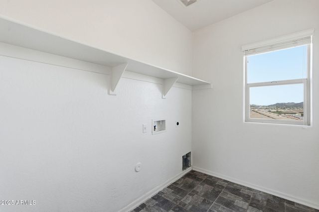 8356 W DESERT SPOON Drive, Peoria, AZ 85383