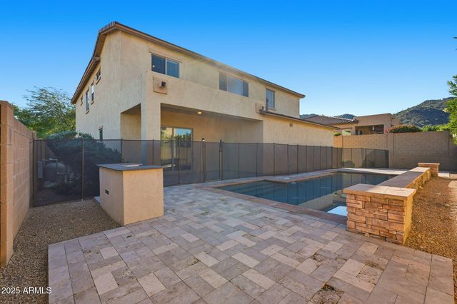 8356 W DESERT SPOON Drive, Peoria, AZ 85383