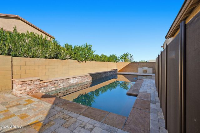 8356 W DESERT SPOON Drive, Peoria, AZ 85383