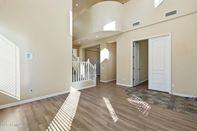 8356 W DESERT SPOON Drive, Peoria, AZ 85383