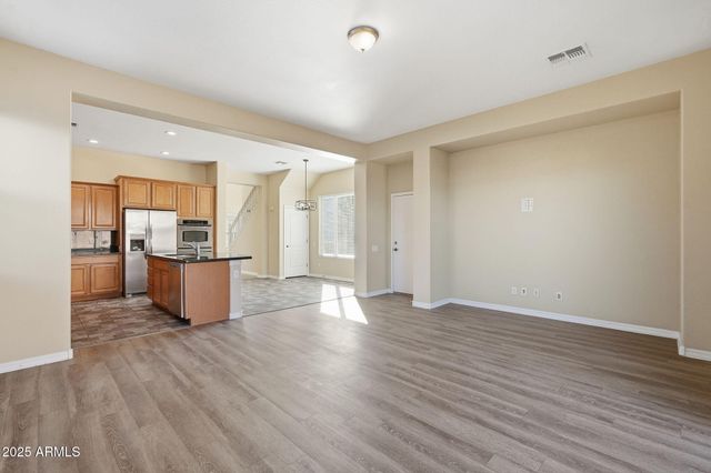 8356 W DESERT SPOON Drive, Peoria, AZ 85383