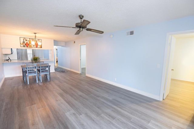 2301 Sabal Ridge Court A, Palm Beach Gardens, FL 33418