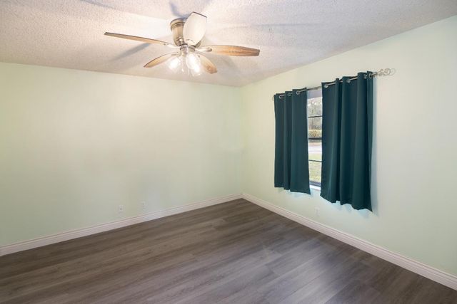 2301 Sabal Ridge Court A, Palm Beach Gardens, FL 33418