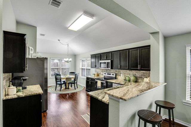 115 Dove Court, Navasota, TX 77868