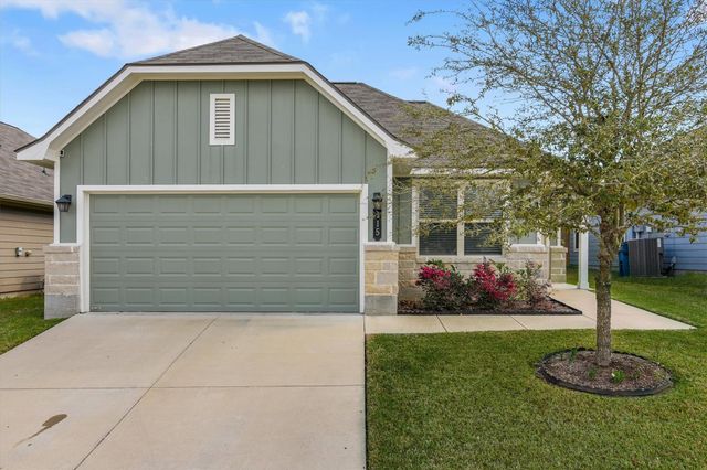 115 Dove Court, Navasota, TX 77868