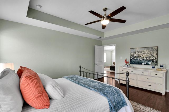 115 Dove Court, Navasota, TX 77868