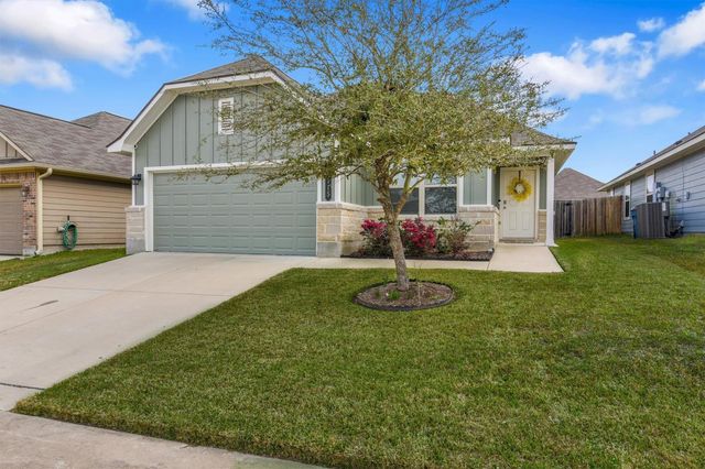 115 Dove Court, Navasota, TX 77868