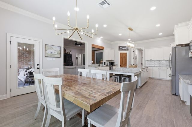 274 Peacock Pointe, Thibodaux, LA 70301