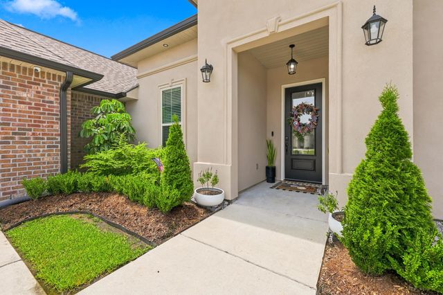 274 Peacock Pointe, Thibodaux, LA 70301