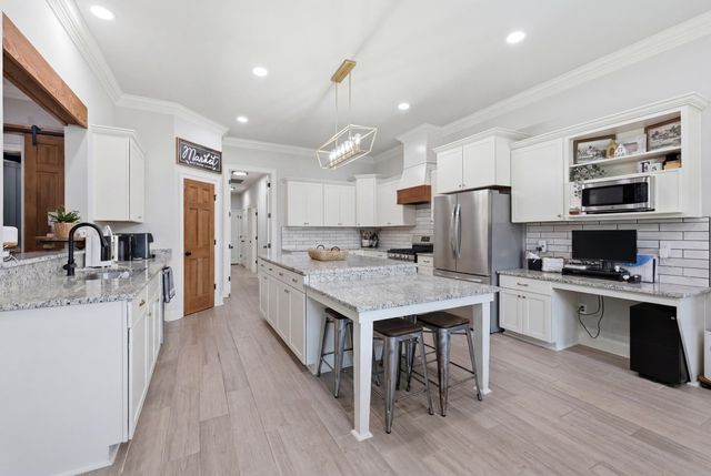 274 Peacock Pointe, Thibodaux, LA 70301