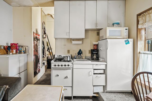 947 Arcade Street, Saint Paul, MN 55106