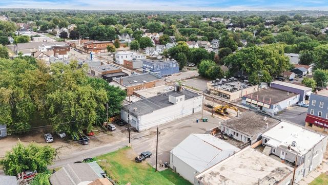 947 Arcade Street, Saint Paul, MN 55106