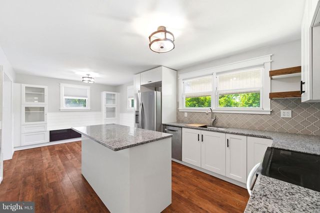 426 BREWSTER DR, Newark, DE 19711