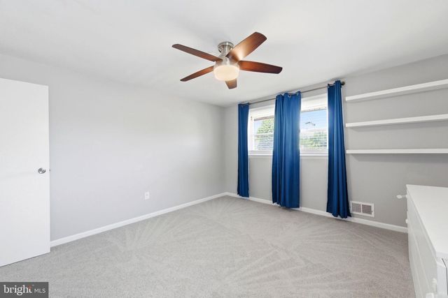 426 BREWSTER DR, Newark, DE 19711