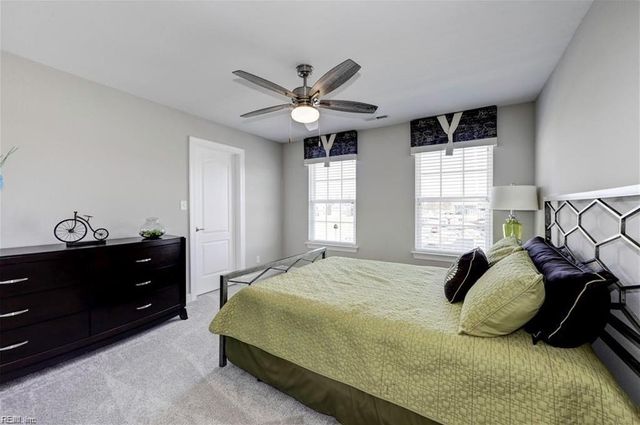 166 Long Cove Dr, Suffolk, VA 23435