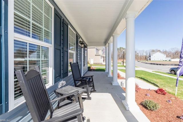 166 Long Cove Dr, Suffolk, VA 23435