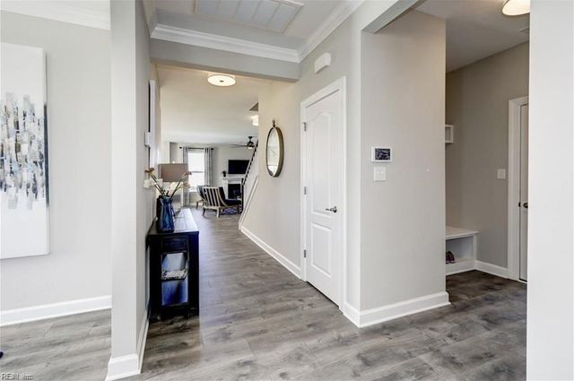 166 Long Cove Dr, Suffolk, VA 23435
