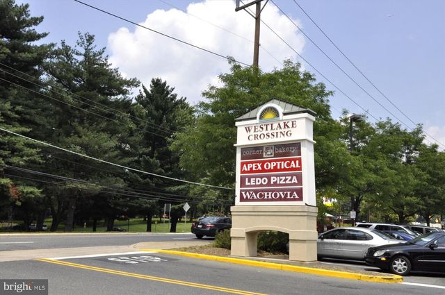7420 WESTLAKE TER #304, Bethesda, MD 20817
