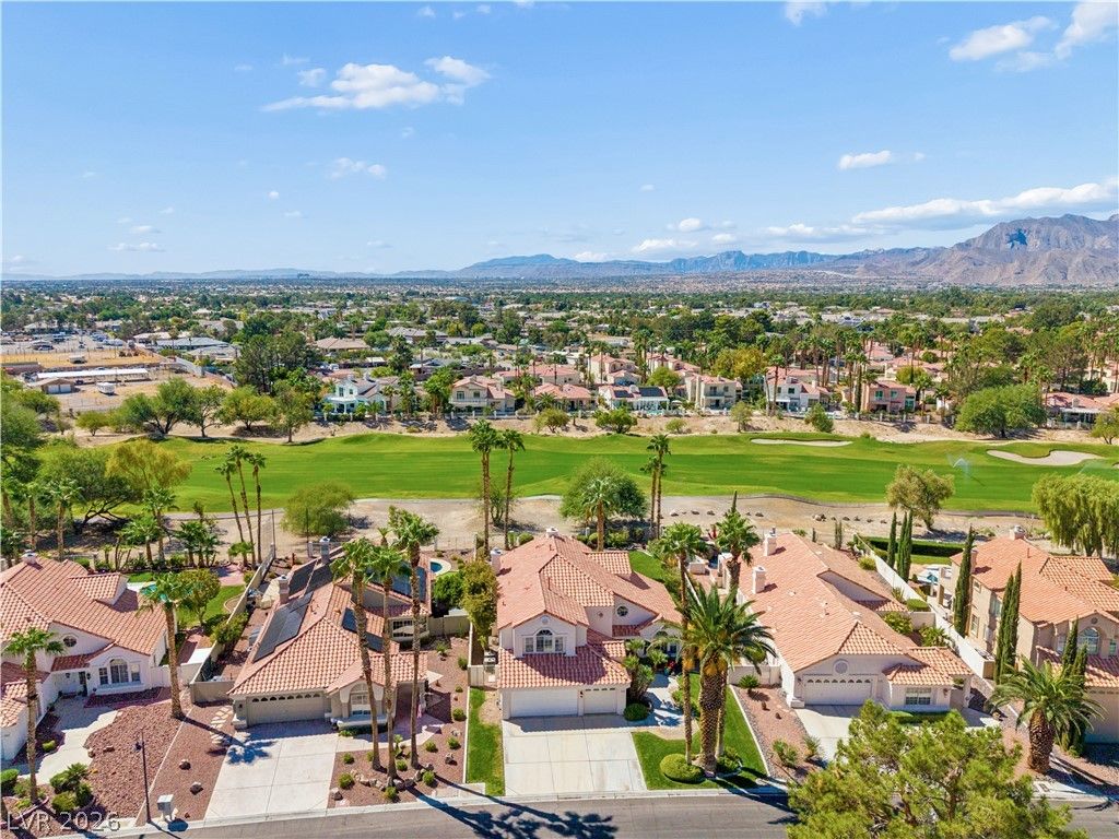 7429 Painted Shadows Way, Las Vegas, NV 89149 — exterior