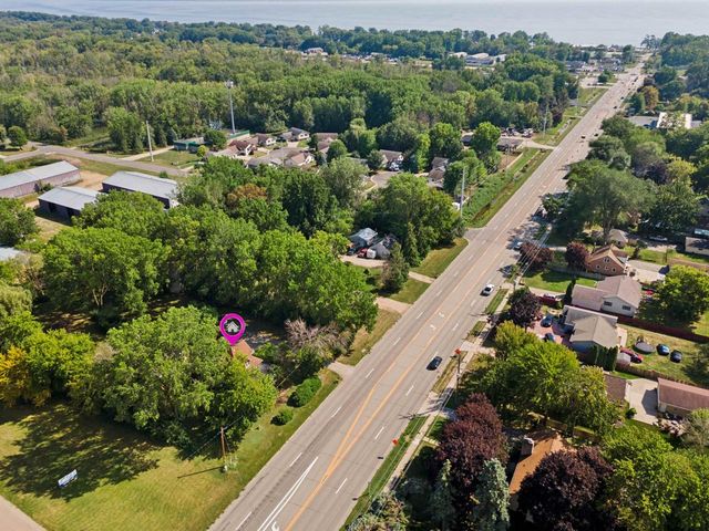 1025 ONEIDA STREET, Menasha, WI 54952