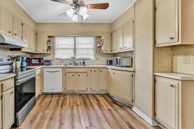 200 Montview AVE, Rocky Mount, VA 24151
