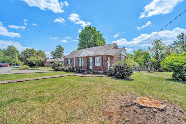 200 Montview AVE, Rocky Mount, VA 24151