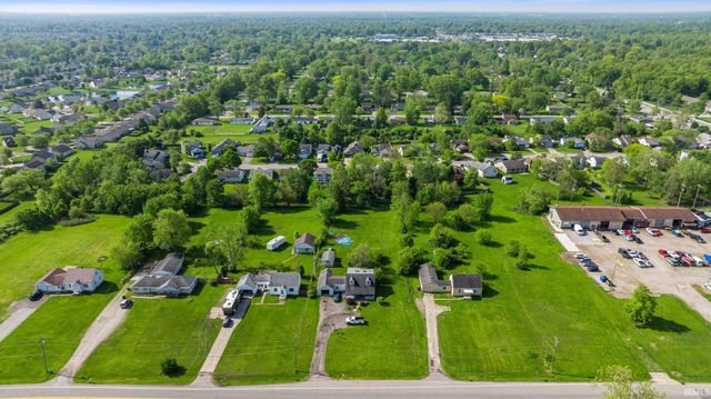 6452 Saint Joe Center Road, Fort Wayne, IN 46835